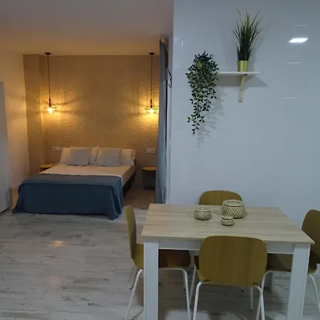 Casasjerezanas Loft Aitana *
