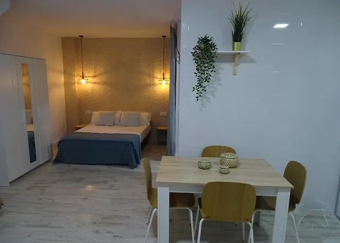 Casasjerezanas Loft Aitana *